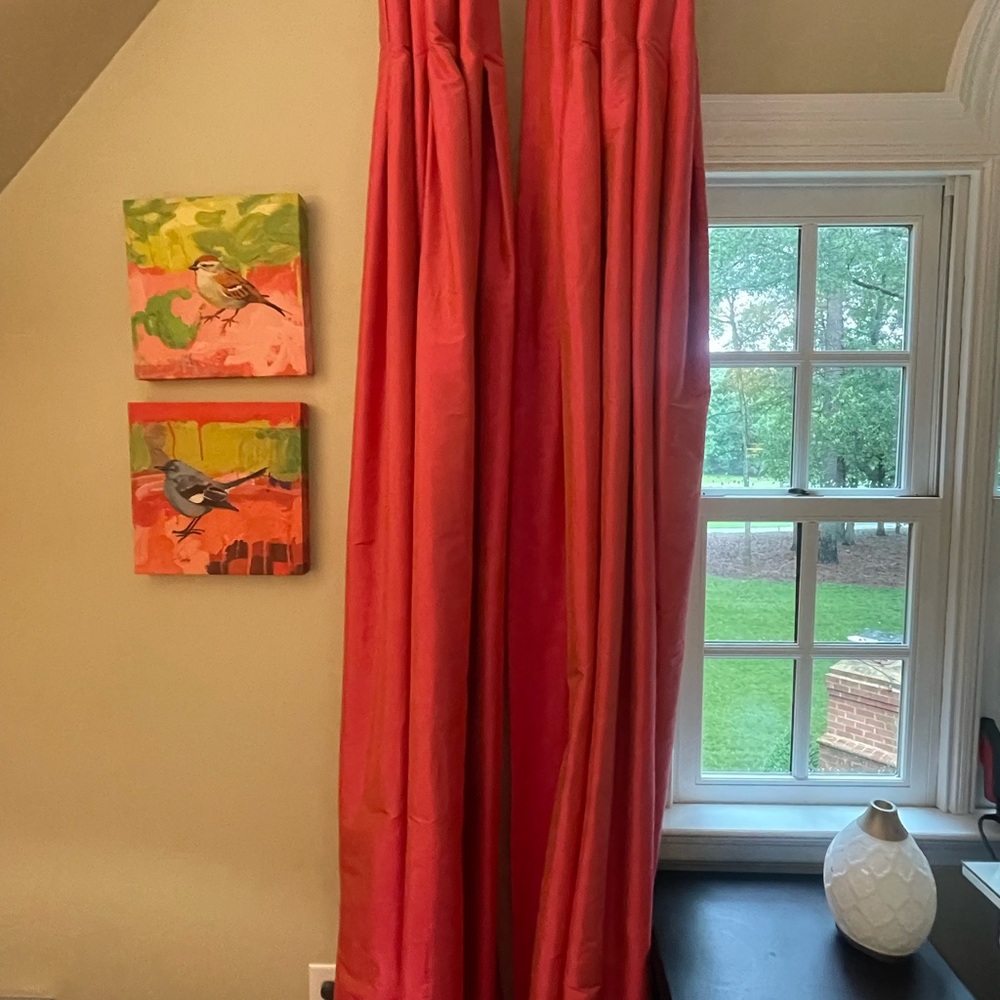 Pink silk drapery panels - Picture 3 of 6